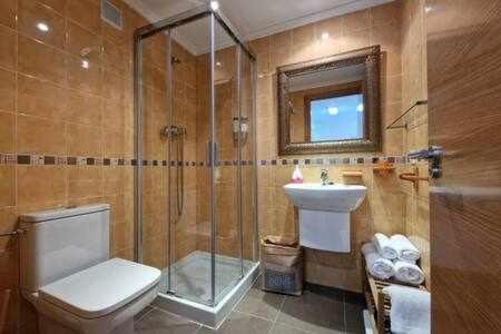 דירות לאנס Apartamento Con Piscina מראה חיצוני תמונה