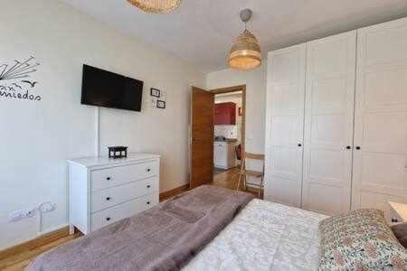 דירות לאנס Apartamento Con Piscina מראה חיצוני תמונה