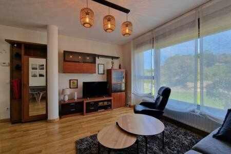 דירות לאנס Apartamento Con Piscina מראה חיצוני תמונה