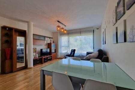 דירות לאנס Apartamento Con Piscina מראה חיצוני תמונה